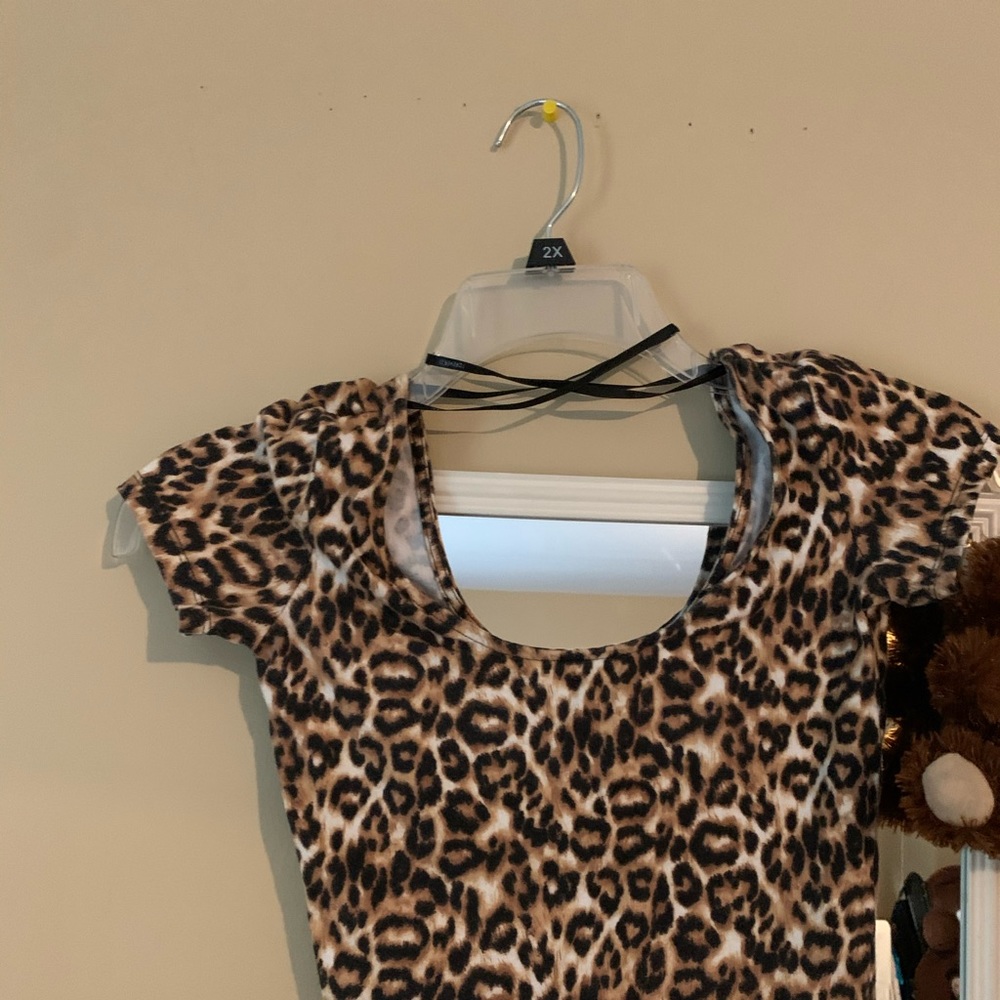 Leopard crop top - Picture 3 of 3